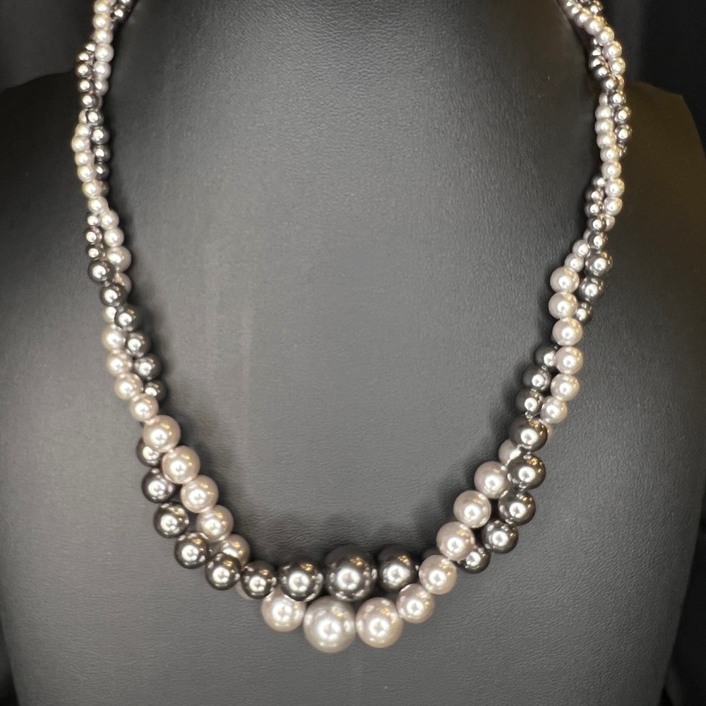 Roman Brand Two-Strand Gray and White Pearl Twisted Necklace
